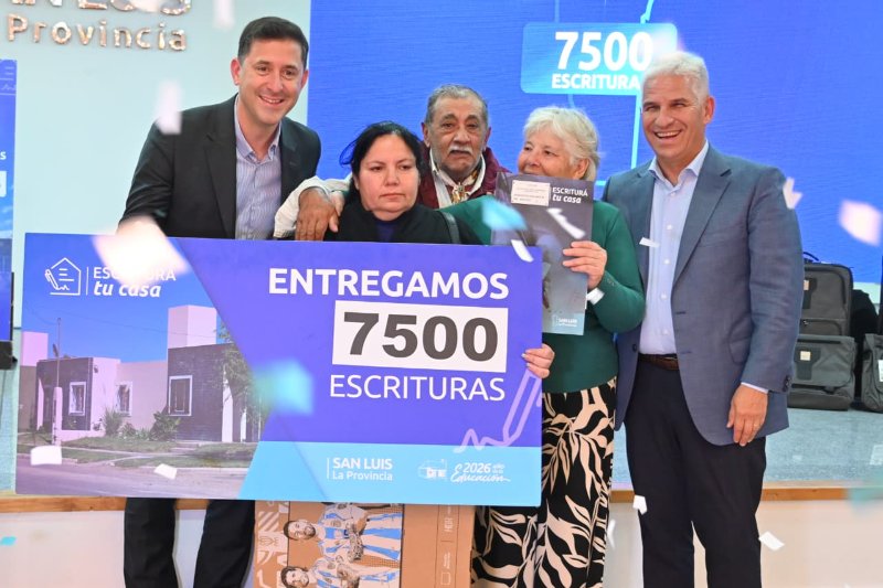 EL GOBIERNO DE POGGI SUPERÓ LAS 7.500 ESCRITURAS ENTREGADAS EN TODA LA PROVINCIA
