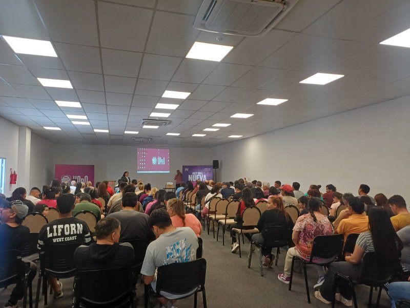 AYACUCHO CONVOCÓ A MÁS 700 PERSONAS EN MENTORÍAS PARA EMPRENDEDORES
