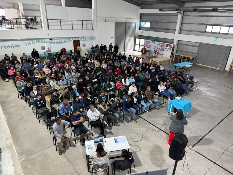 TRES LOCALIDADES DE BELGRANO REUNIERON A 300 PERSONAS EN ENCUENTROS PARA EMPRENDEDORES