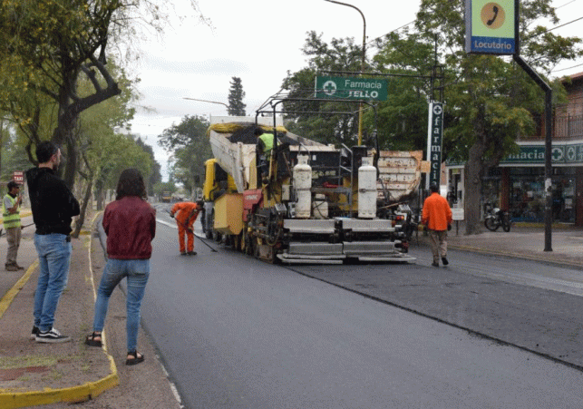 Foto-repavimentacion-heroes-de-malvinas-930x620