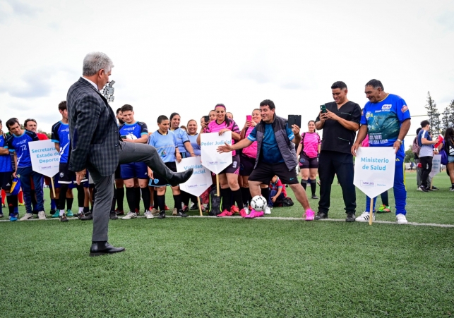 LAS OLIMPIADAS DEL EMPLEADO PÚBLICO ARRANCARON A PURO GOL