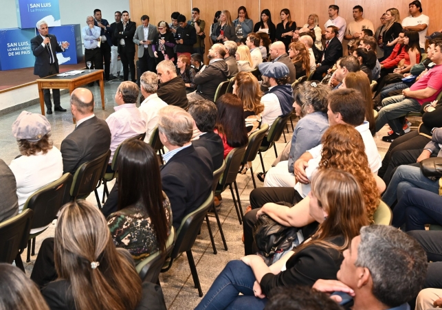 Representantes del sector privado se entusiasman con las nuevas herramientas para emprendedores